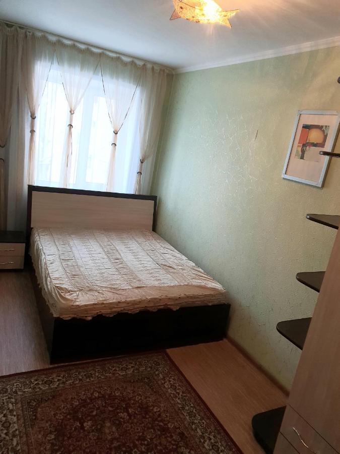 2 Комнатная Квартира Центр Города Костанай Zewnętrze zdjęcie